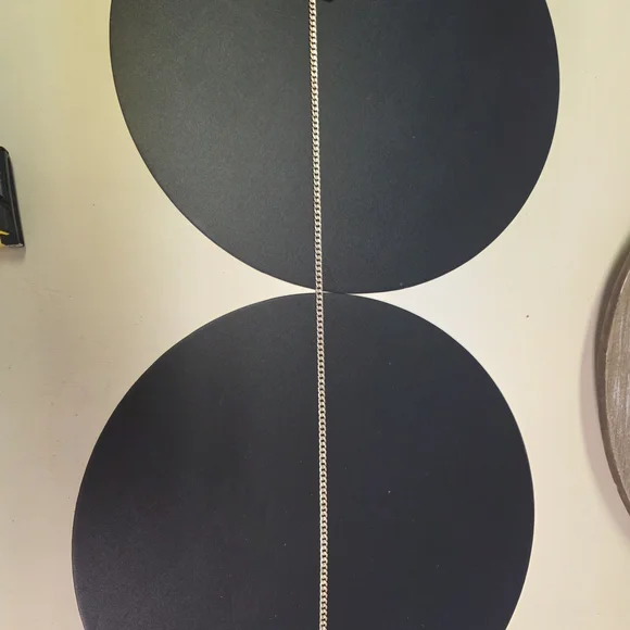 Gold Chain Necklace - Picture 3 of 3